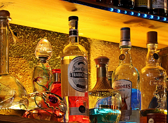 Tequilas in Light
