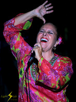 adj_5274_Chantal solo