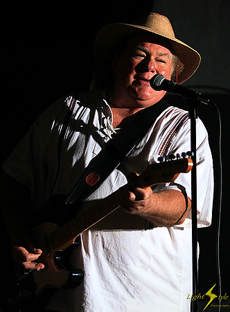 adj_5359_John Driver solo