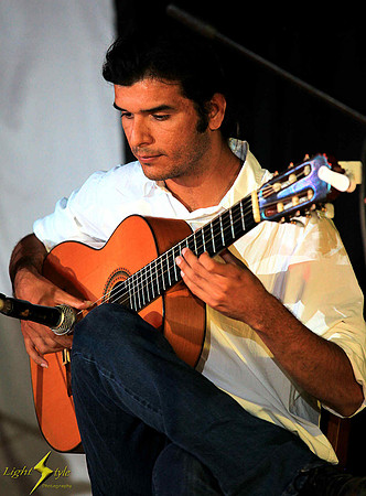 Esau Galván Saltos