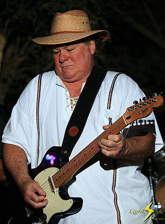 adj_5269_John Driver solo
