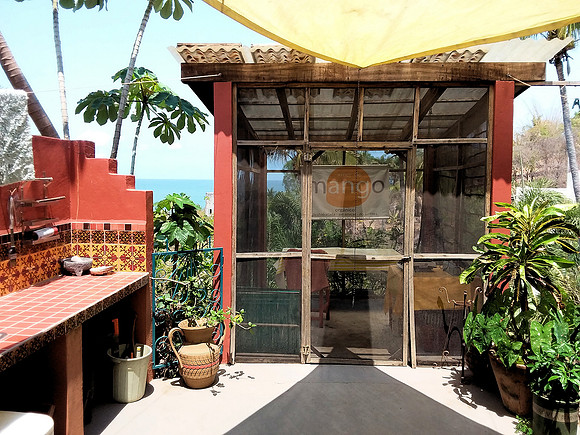 Shadehouse (enclosed)