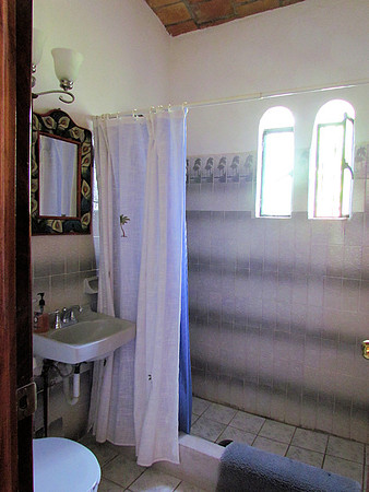 Upper Unit - bathroom