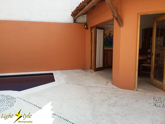 Casa Paraiso - central courtyard w/ pool