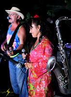 adj_5223_Chantal and the band
